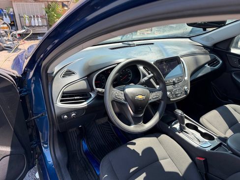 Used 2019 Chevrolet Malibu LS FWD image 18
