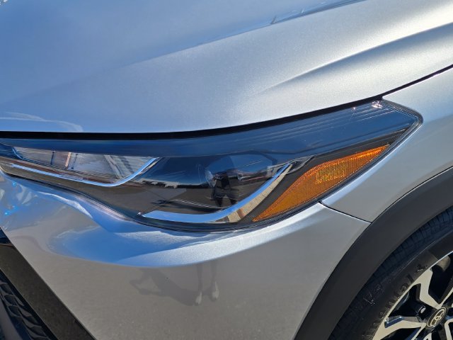 Used 2025 Toyota Corolla Cross AWD Hybrid image 21