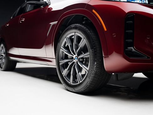 Used 2025 BMW X6 xDrive40i w/ Premium Package image 78