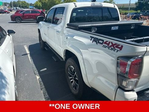 Used 2021 Toyota Tacoma TRD Sport w/ Technology Package AWD/4WD image 6