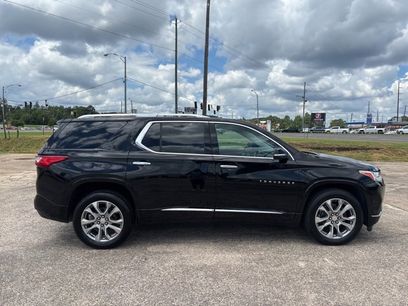 Used 2021 Chevrolet Traverse Premier