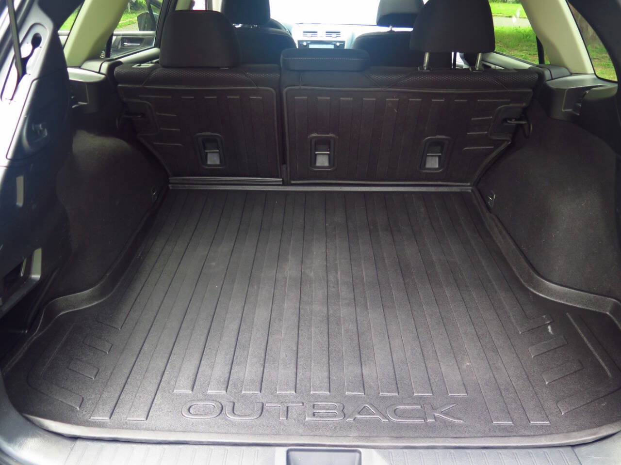 Used 2016 Subaru Outback 2.5i Premium AWD/4WD image 19