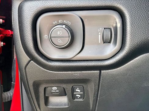 Used 2022 RAM 1500 Rebel w/ Rebel Level 2 Equipment Group AWD/4WD image 17
