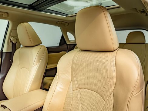 Used 2018 Lexus RX 450h AWD w/ Luxury Package image 33
