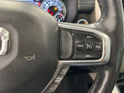 Used 2019 RAM 1500 Laramie AWD/4WD image 35