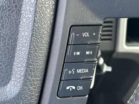 Used 2011 Ford F150 XLT w/ XLT Chrome Pkg image 22