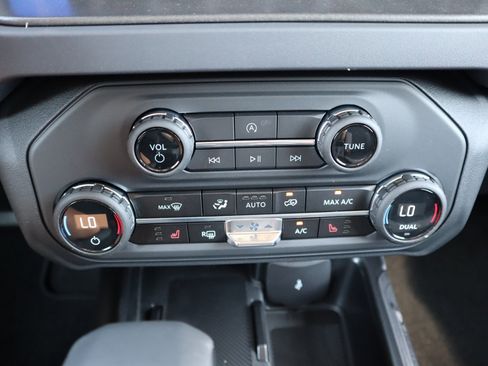 New 2025 Ford Bronco Big Bend AWD/4WD image 7