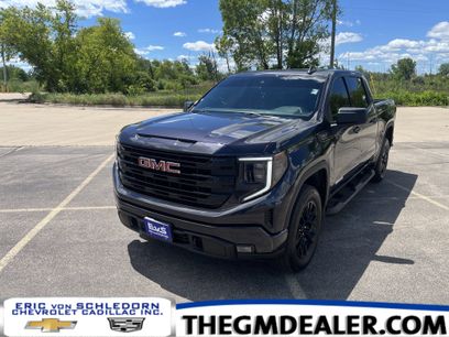 Used 2025 GMC Sierra 1500 Elevation