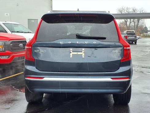 Used 2023 Volvo XC90 B6 Plus image 20