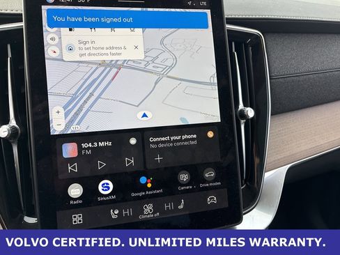 Certified 2025 Volvo XC90 B6 Plus image 18