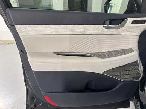 Used 2025 Hyundai Palisade Calligraphy image 22