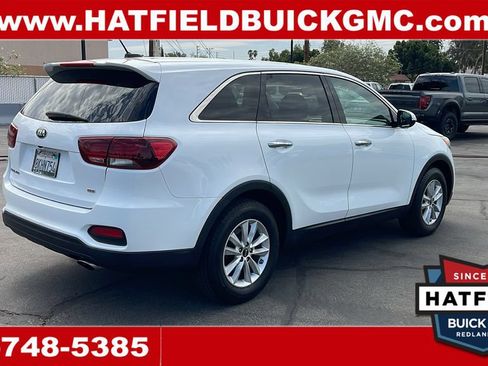 Used 2019 Kia Sorento FWD image 5