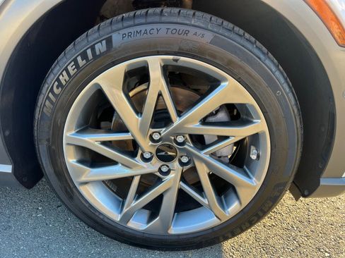 Used 2023 Genesis GV60 Advanced image 64