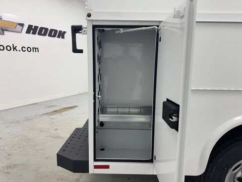 New 2026 Chevrolet Express 3500 w/ Power Convenience Package RWD image 29