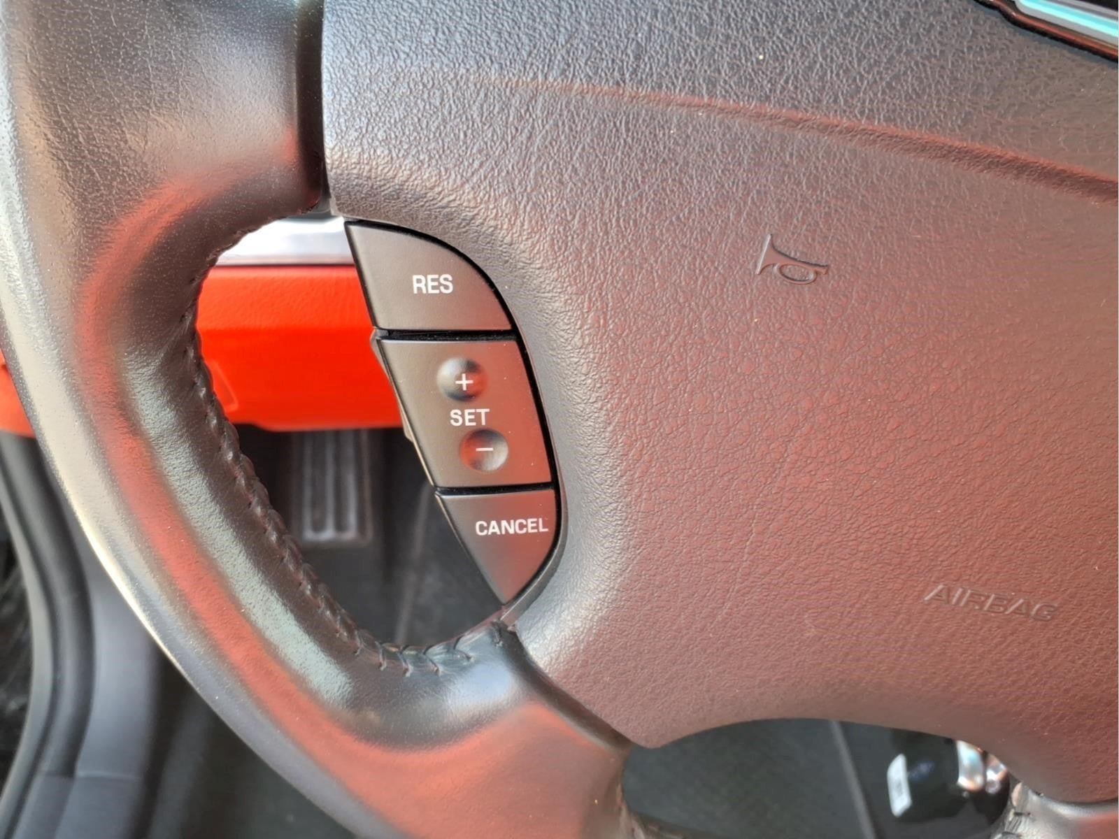Used 2002 Ford Thunderbird RWD image 13