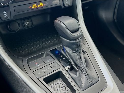 Certified 2023 Toyota RAV4 XLE w/ Convenience Package image 16