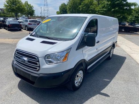 Used 2019 Ford Transit 250 130 Low Roof w/ Exterior Upgrade Package RWD image 1