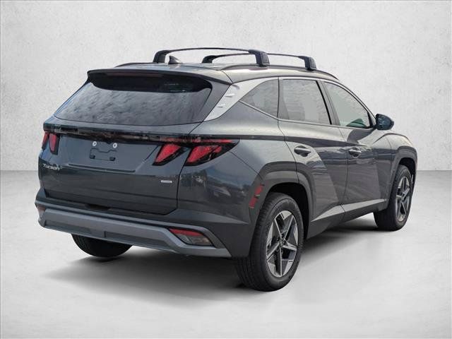 Used 2026 Hyundai Tucson SEL Plus AWD/4WD image 2