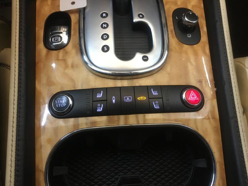Used 2014 Bentley Flying Spur W12 AWD/4WD image 14