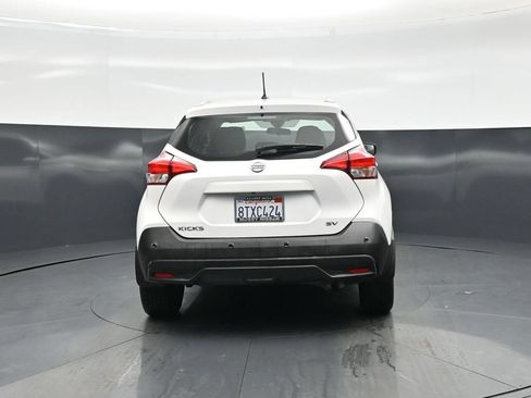 Used 2020 Nissan Kicks SV FWD image 25
