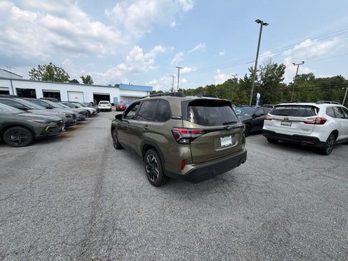 Used 2026 Subaru Forester Touring AWD/4WD image 6