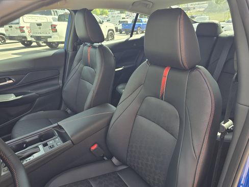 New 2026 Nissan Sentra SR FWD image 12