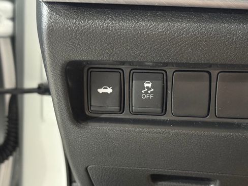 Used 2018 Nissan Maxima 3.5 S image 15