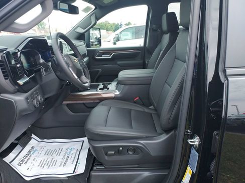 New 2026 Chevrolet Silverado 3500 LT w/ All Star Edition AWD/4WD image 13