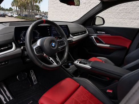 Used 2026 BMW X2 M35i w/ Technology Package AWD/4WD image 2