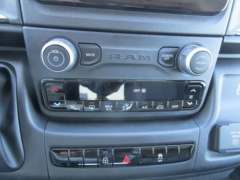 New 2024 RAM ProMaster 2500 w/ Power Group image 23