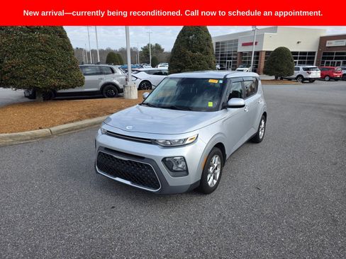 Used 2020 Kia Soul S image 1