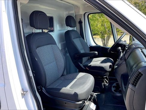 Used 2018 RAM ProMaster 3500 FWD image 5