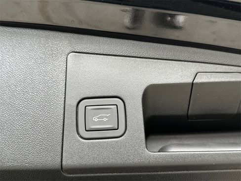 New 2026 Cadillac XT5 Premium Luxury w/ Driver Assist Package image 34