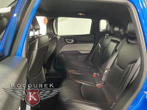 Used 2024 Jeep Compass Limited image 20