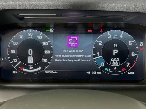 New 2026 Land Rover Discovery Sport Landmark image 12