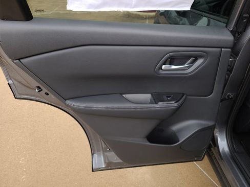 New 2026 Nissan Rogue SV w/ Cold Weather Package FWD image 10