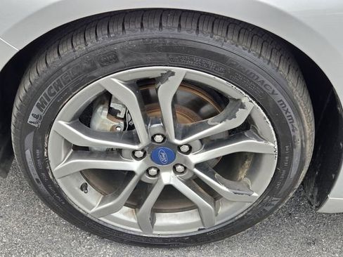 Certified 2019 Ford Fusion SEL FWD image 16