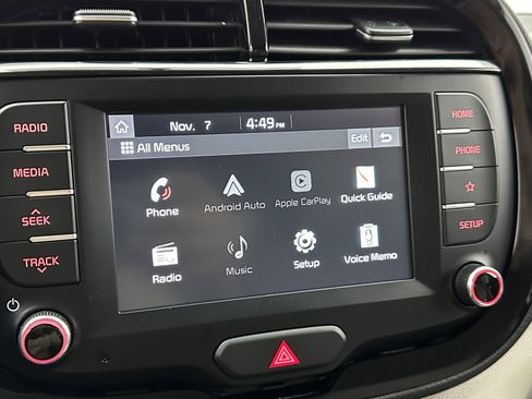 Used 2021 Kia Soul LX image 17