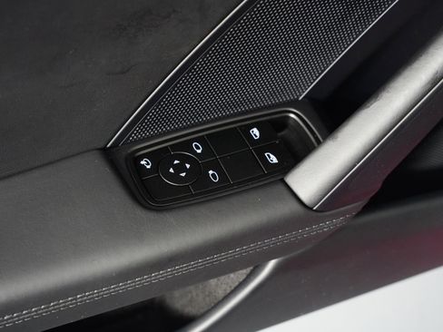 Used 2024 Porsche 911 Carrera S w/ Sport Package image 45