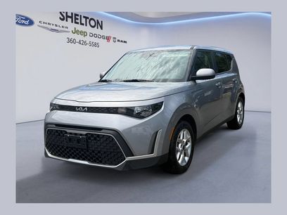 Used 2025 Kia Soul LX w/ LX Technology Package