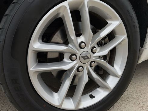 Used 2023 Dodge Durango GT image 11