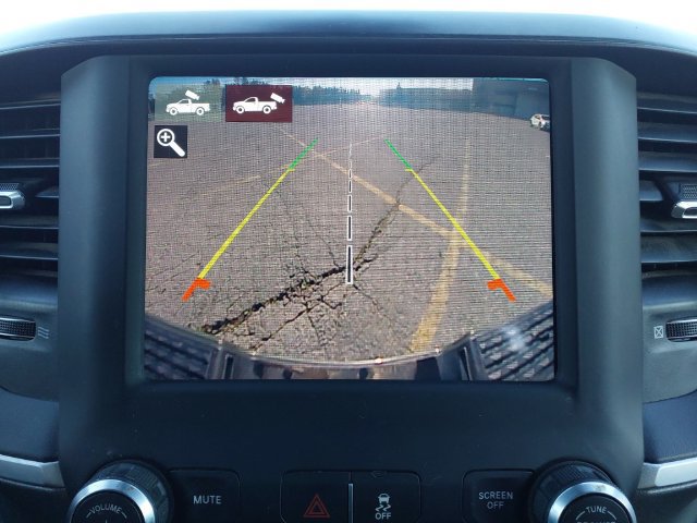 Used 2020 RAM 3500 Big Horn w/ Level 2 Equipment Group AWD/4WD image 16