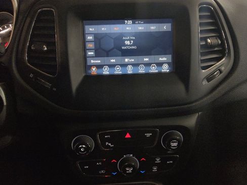 Used 2019 Jeep Compass Latitude w/ Popular Equipment Group image 25