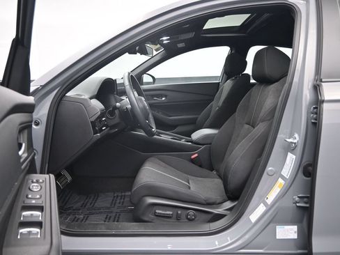 Used 2024 Honda Accord Sport image 18