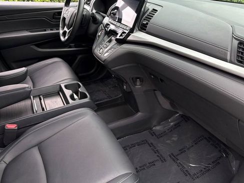 Certified 2024 Honda Odyssey EX-L image 21