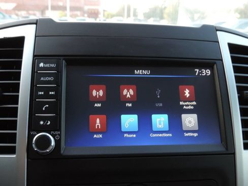 Used 2020 Nissan Frontier SV w/ Midnight Edition Floor Mats RWD image 22