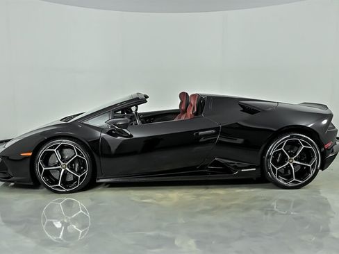 Used 2020 Lamborghini Huracan EVO AWD/4WD image 7