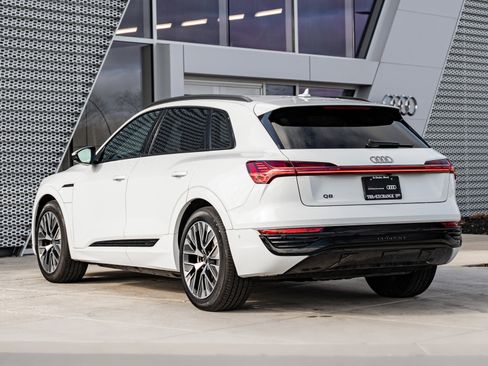Certified 2024 Audi Q8 e-tron Premium Plus w/ Premium Plus Package image 5