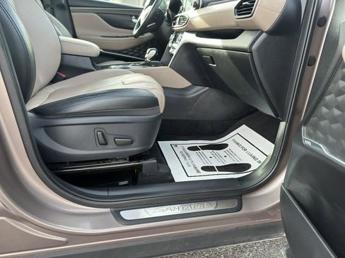 Used 2019 Hyundai Santa Fe Limited image 21