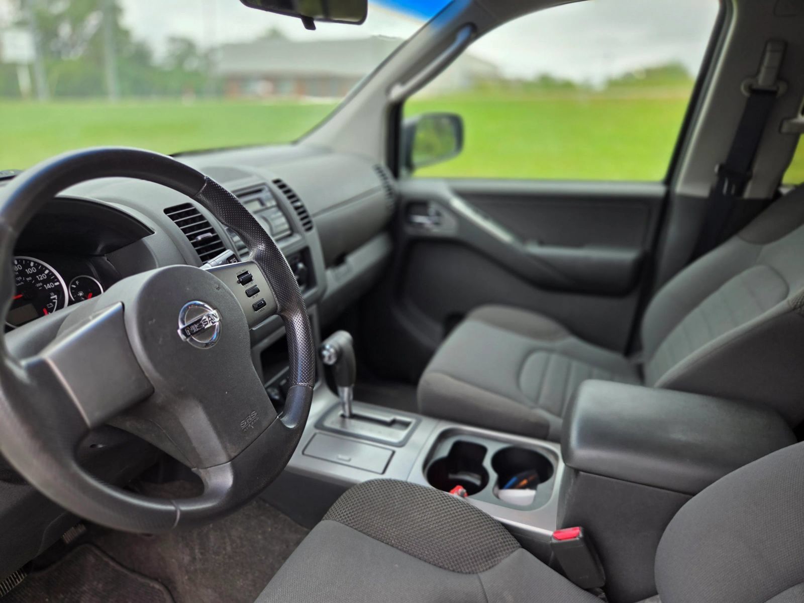Used 2009 Nissan Pathfinder S AWD/4WD image 7